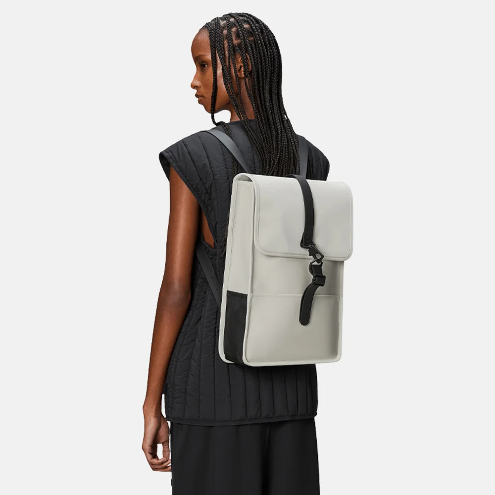 Rains Backpack rugzak 13 inch matrix bij Duifhuizen