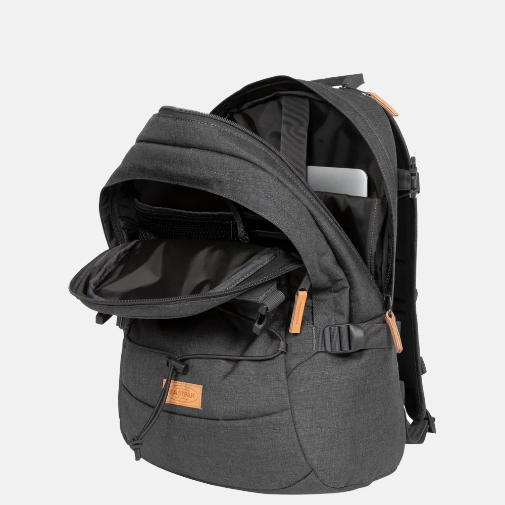 Eastpak Gerys rugzak 16 inch black denim bij Duifhuizen