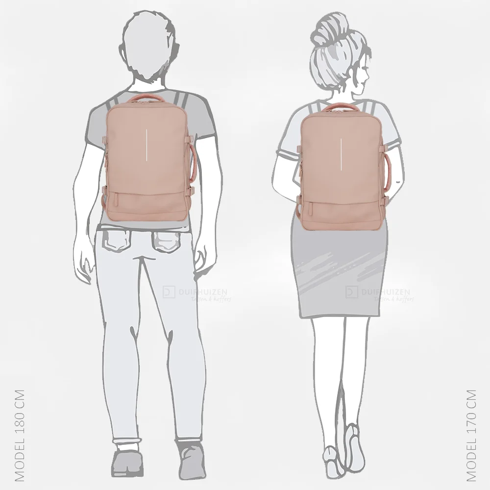 New Rebels Jessi Womby underseater oudroze bij Duifhuizen