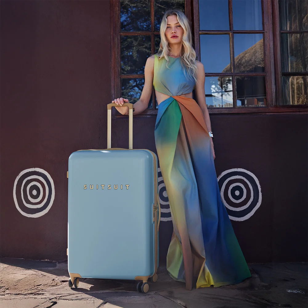 Suitsuit Fusion reiskoffer 76 cm borrowed blue bij Duifhuizen