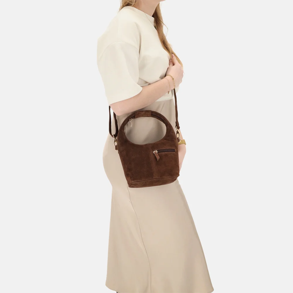 Charm London Sevilla buideltas S suede bruin bij Duifhuizen