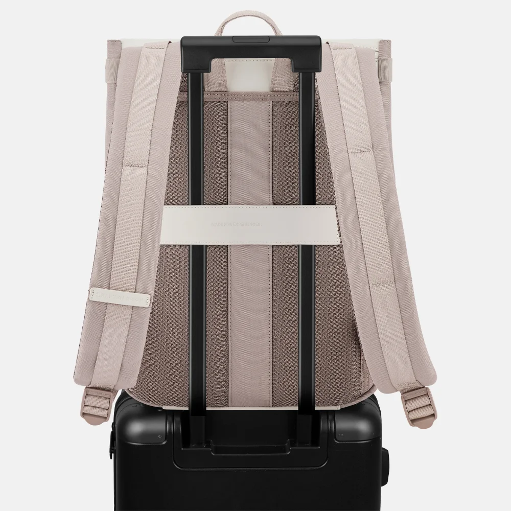 Kapten & Son Fyn Pro rugzak 15 inch muted clay bij Duifhuizen