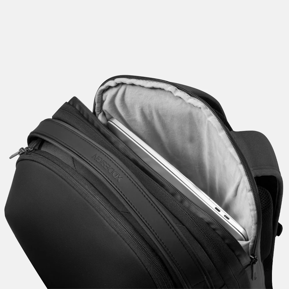 XD Design Bizz laptoprugzak antidiefstal 17 inch black bij Duifhuizen