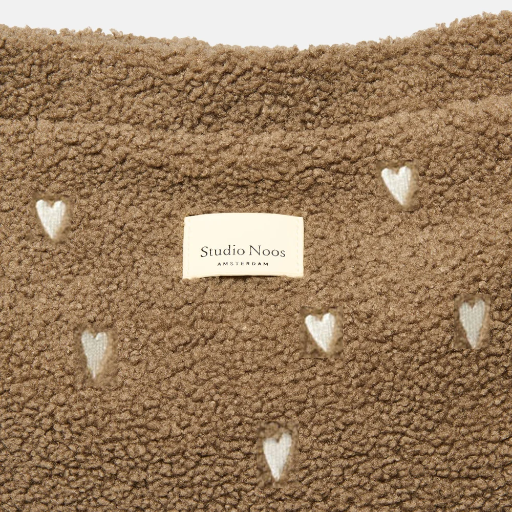 Studio Noos teddy mom bag luiertas brown hearts bij Duifhuizen
