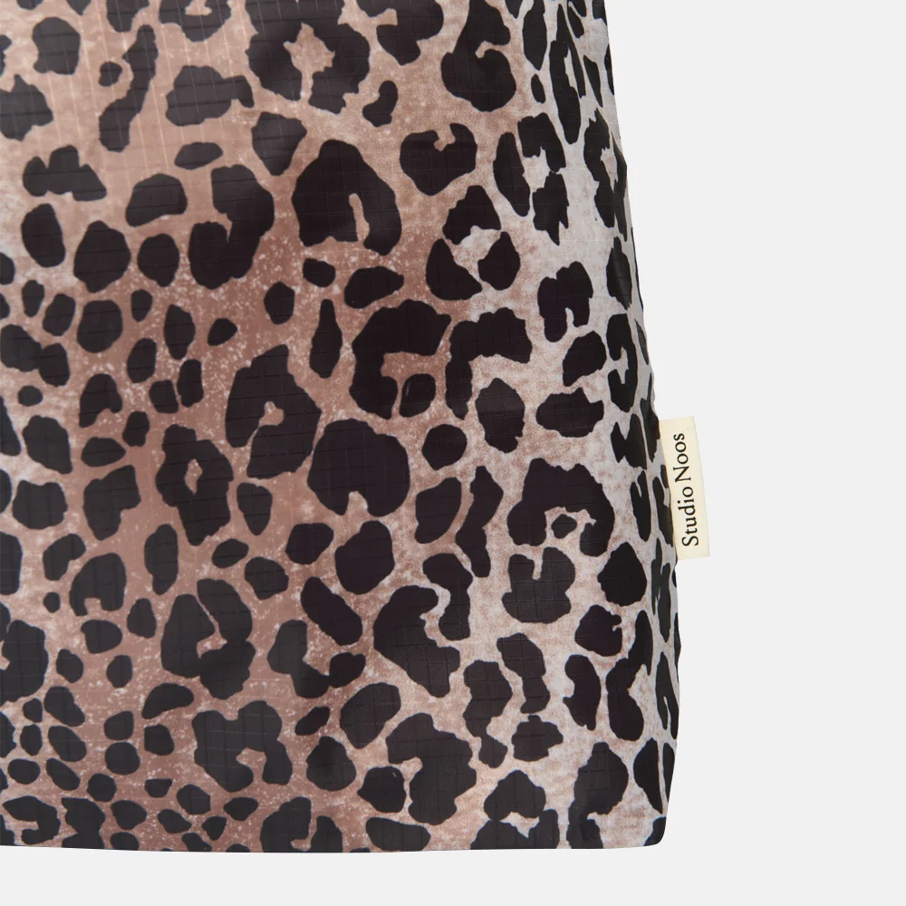 Studio Noos grocery bag shopper leopard bij Duifhuizen