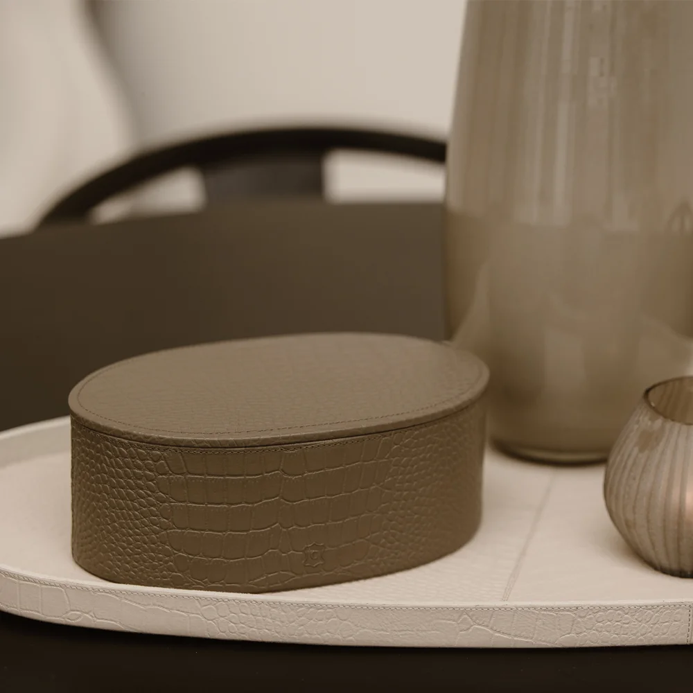 Chamada leren opbergbox ovaal croco large taupe bij Duifhuizen