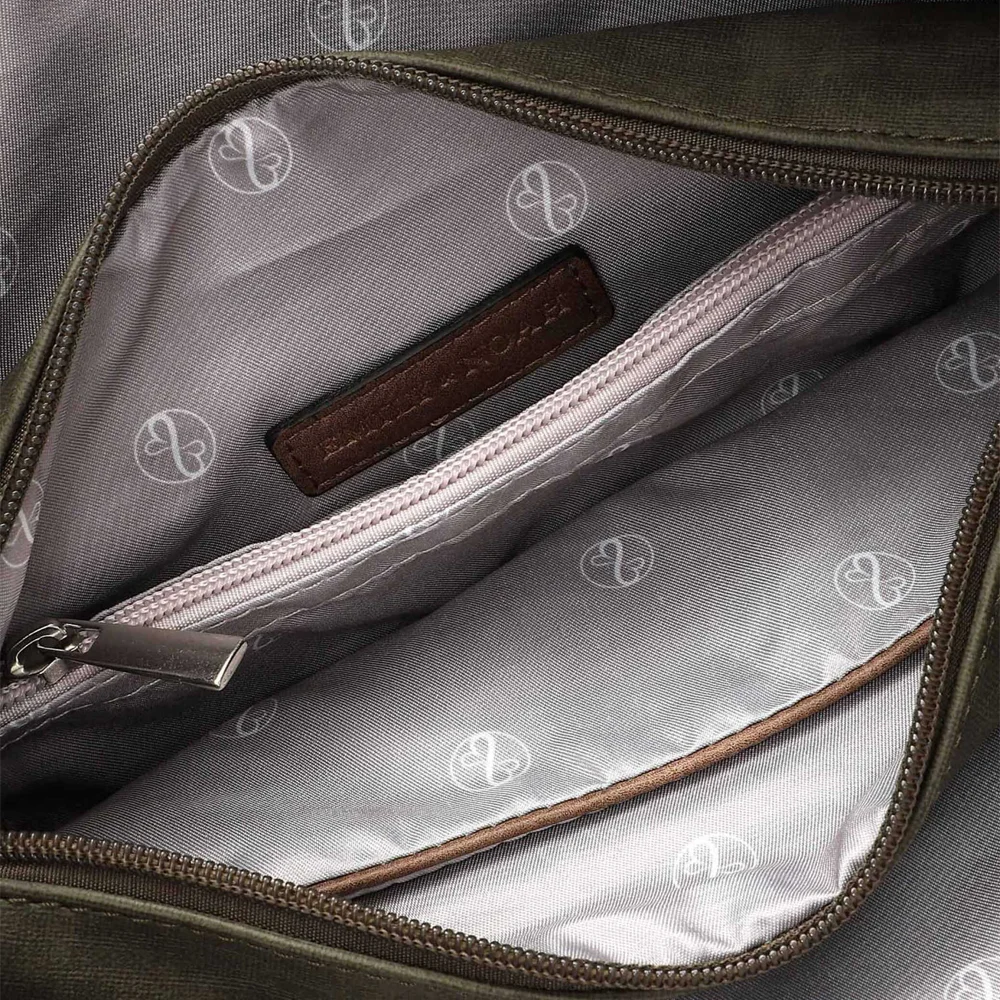 Emily & Noah Elke buideltas olive cognac bij Duifhuizen