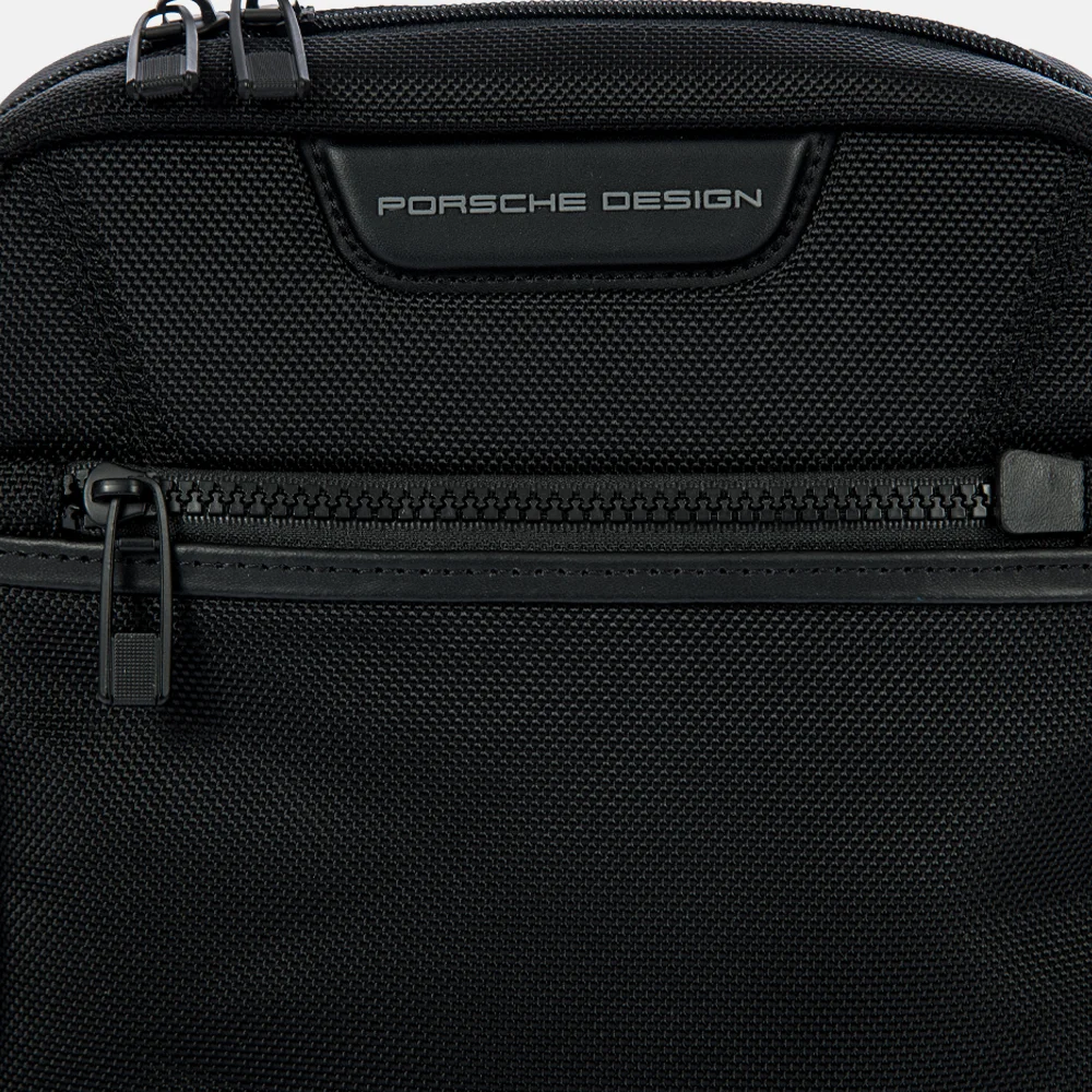 Porsche Design Evo schoudertas XS black bij Duifhuizen