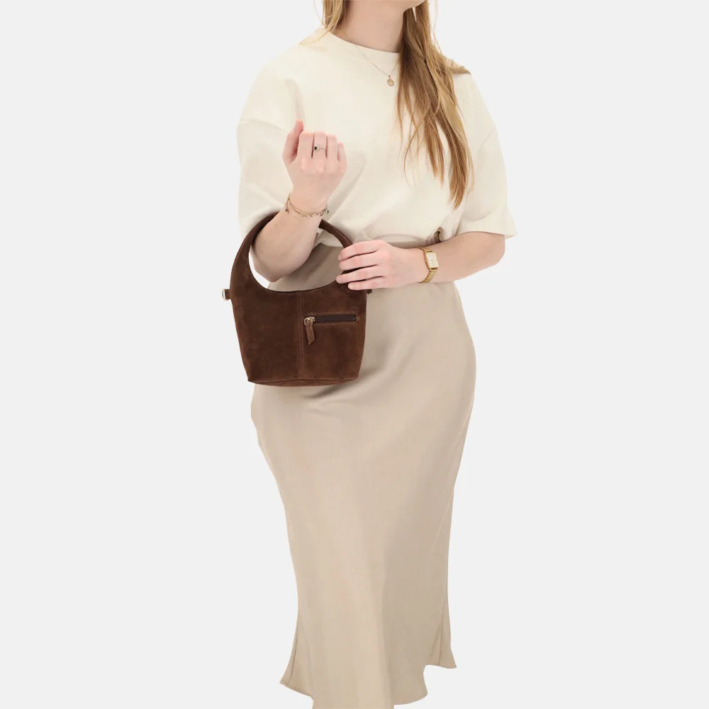 Charm London Sevilla buideltas S suede bruin bij Duifhuizen