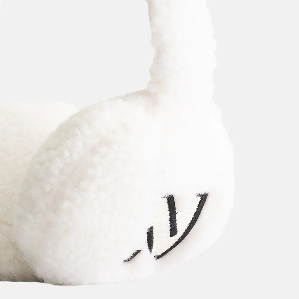 Nikkie Galmey ski earmuffs snow white bij Duifhuizen