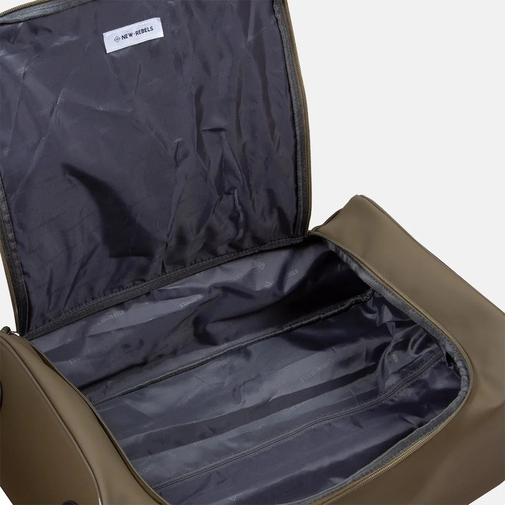 New Rebels Harper on board reistas S olive bij Duifhuizen