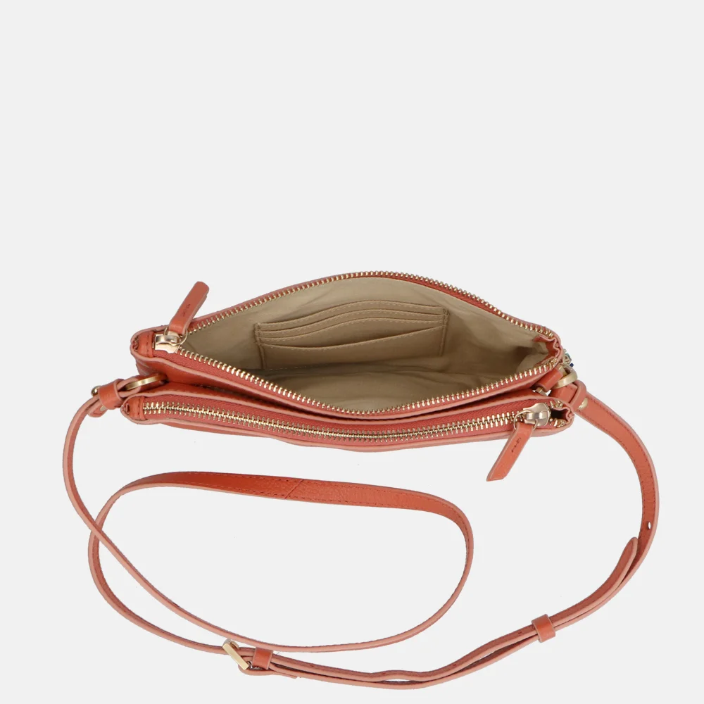 Loulou Essentiels Camille crossbody tas apricot bij Duifhuizen