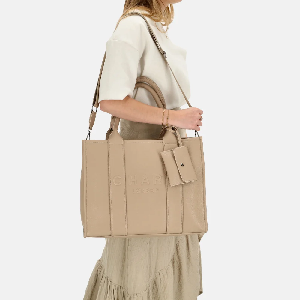 Charm London laptoptas 15 inch zand bij Duifhuizen