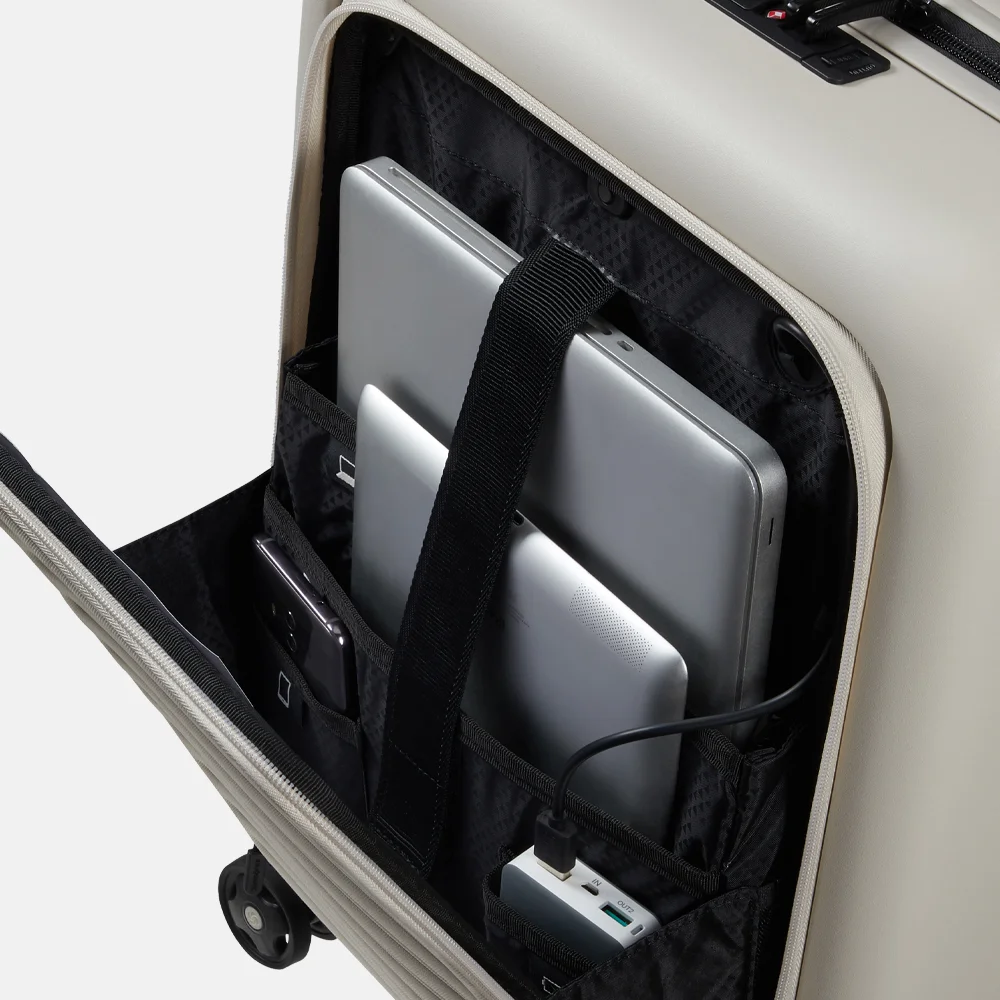 Samsonite StackD Spinner 55 cm 1775 Sand bij Duifhuizen