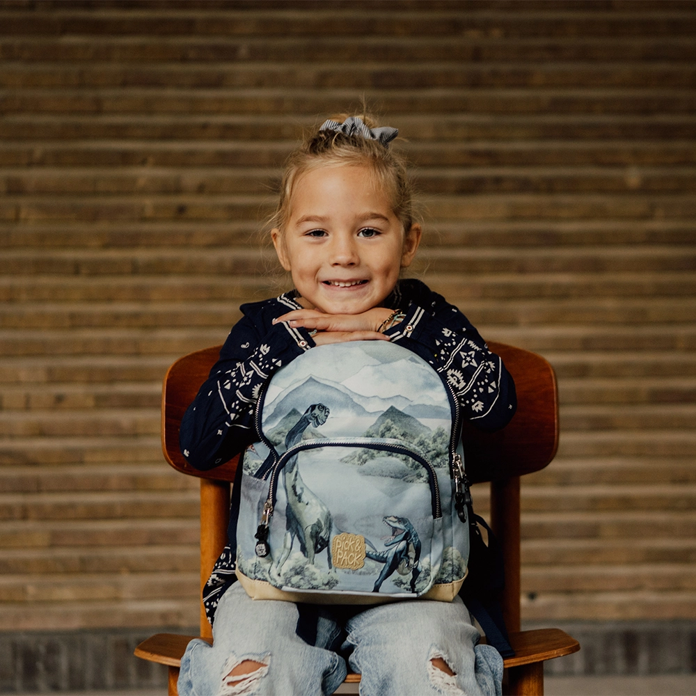 Pick & Pack All about dinos kinderrugzak S dusty green bij Duifhuizen