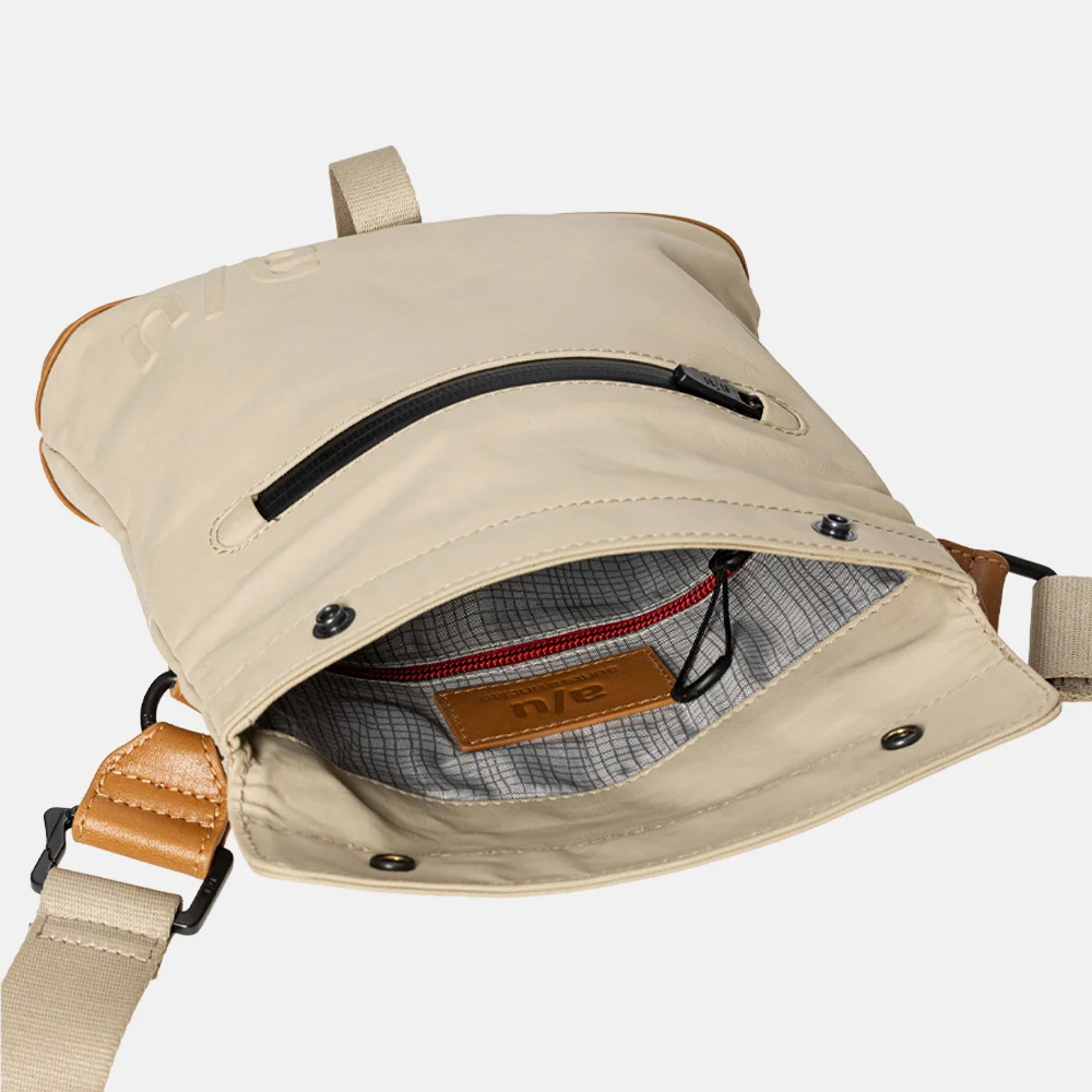 Aunts and Uncles Japan Tsu crossbody tas/heuptas  nomad bij Duifhuizen