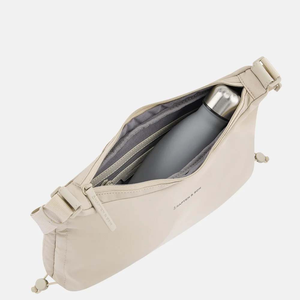 Kapten & Son Skara Small crossbody tas sandstone bij Duifhuizen