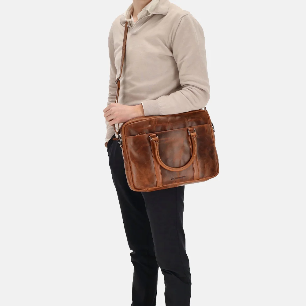 Hide & Stitches Next Navajo laptoptas 14 inch cognac bij Duifhuizen