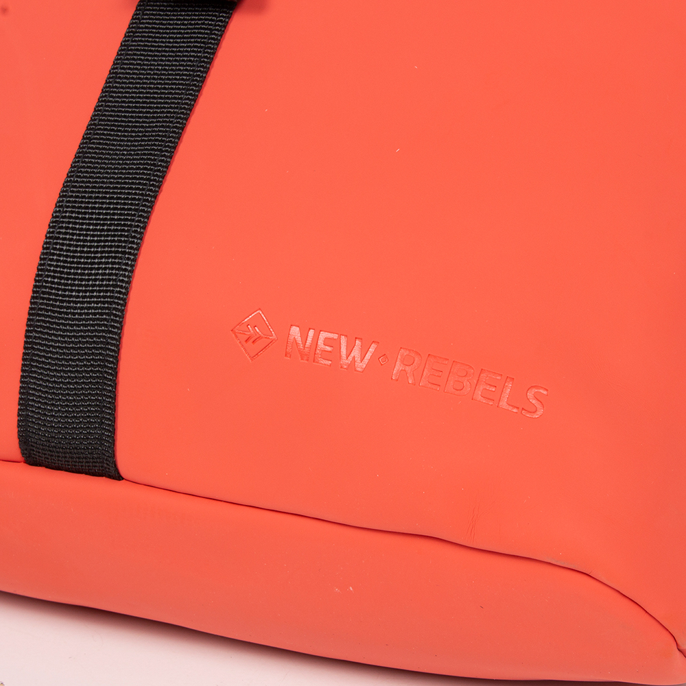 New Rebels Mart rugzak rusty orange bij Duifhuizen