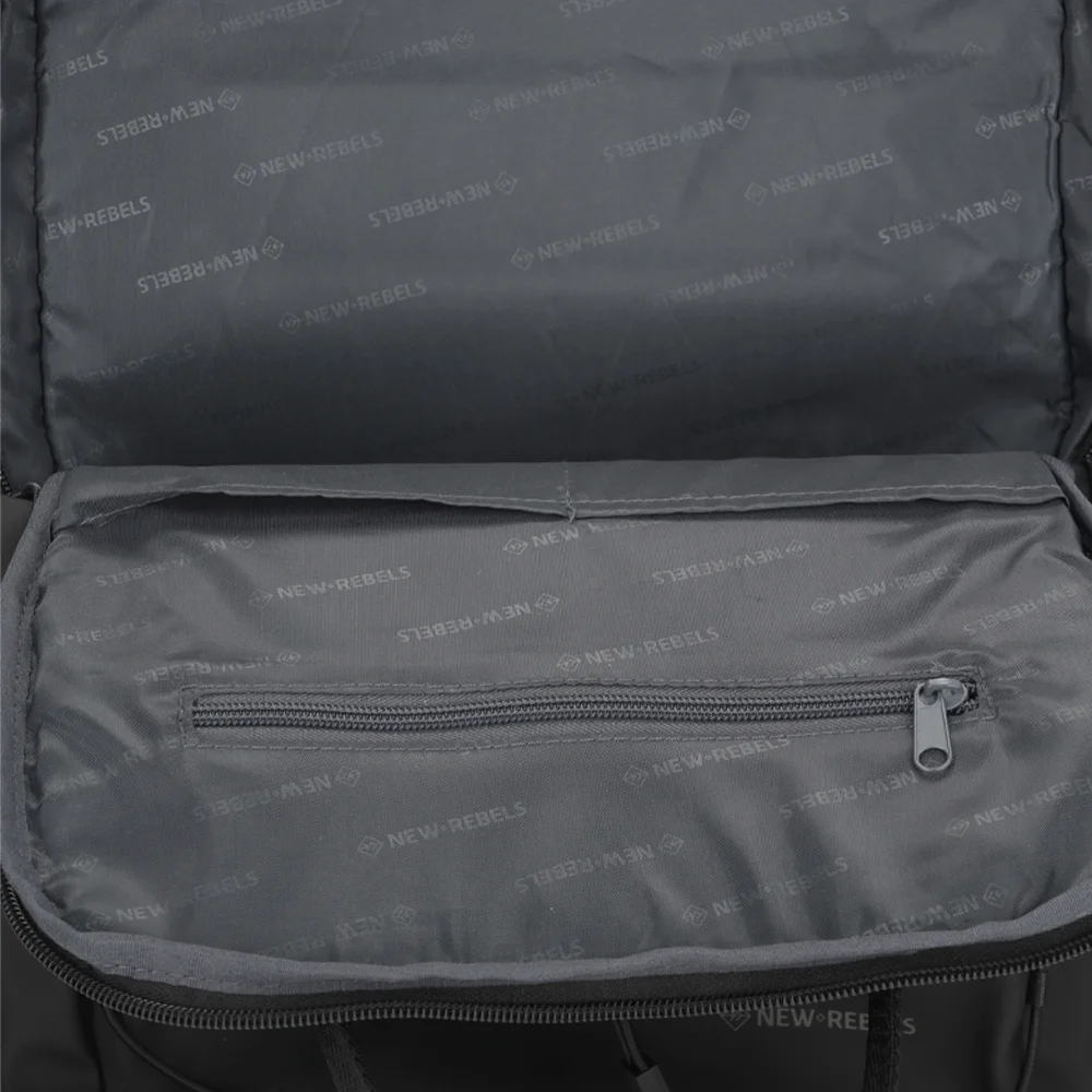 New Rebels Trondheim rugzak 15 inch black bij Duifhuizen