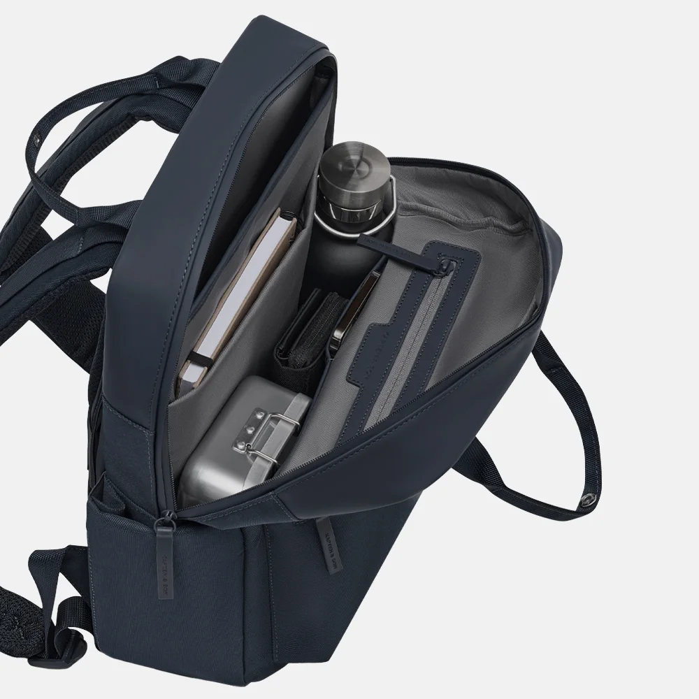 Kapten & Son Bergen Pro rugzak navy blue bij Duifhuizen