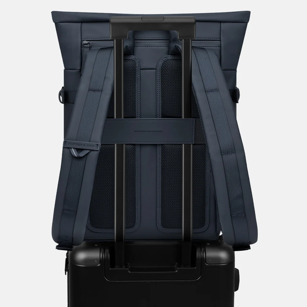 Kapten & Son Helsinki 2.0 laptoprugzak 15 inch navy blue bij Duifhuizen