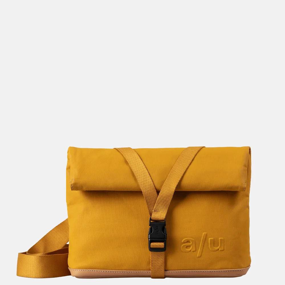 Aunts and Uncles Yao rolltop crossbody tas amber