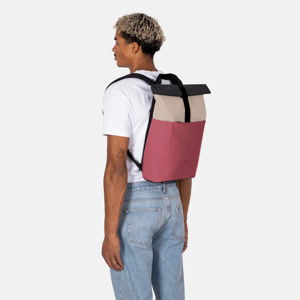 Ucon Acrobatics Hajo Lotus Infinity rugzak mini glacier sand - burgundy bij Duifhuizen