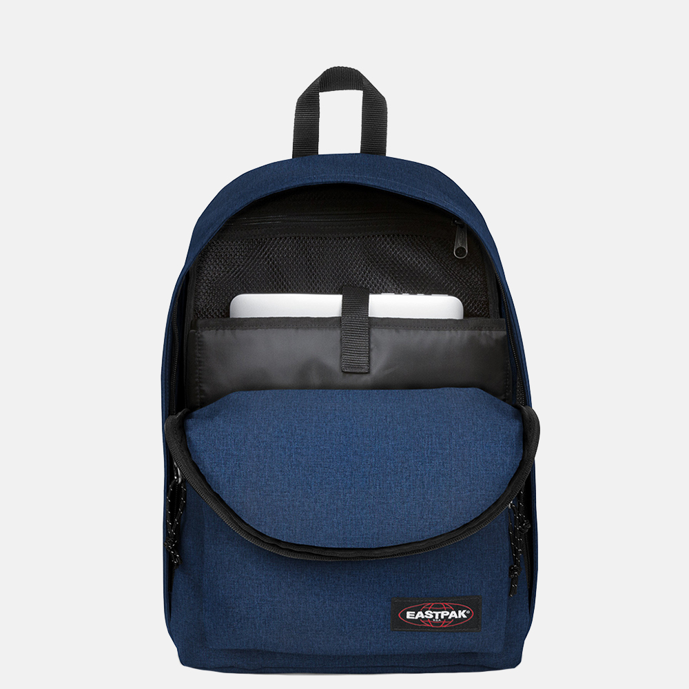 Eastpak Out of Office rugzak 14 inch dreamy denim bij Duifhuizen