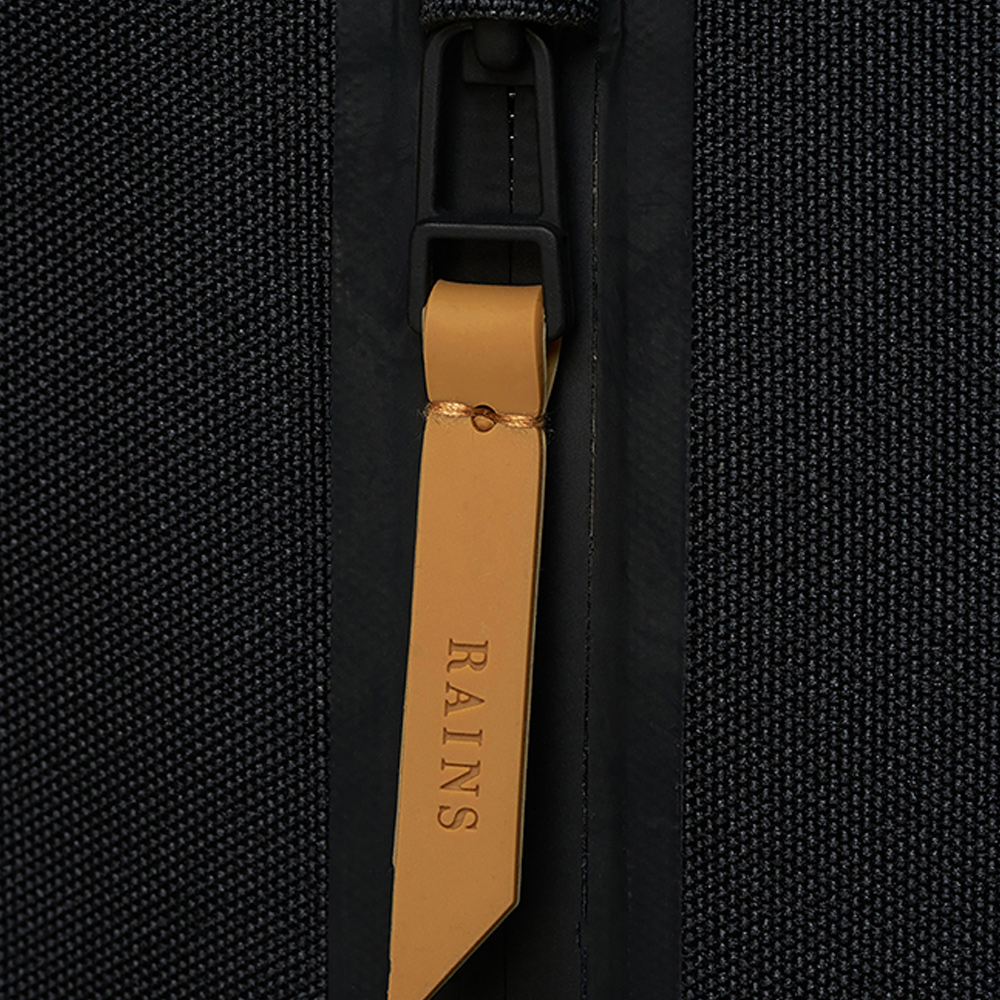 Rains rugzak mini khaki bij Duifhuizen