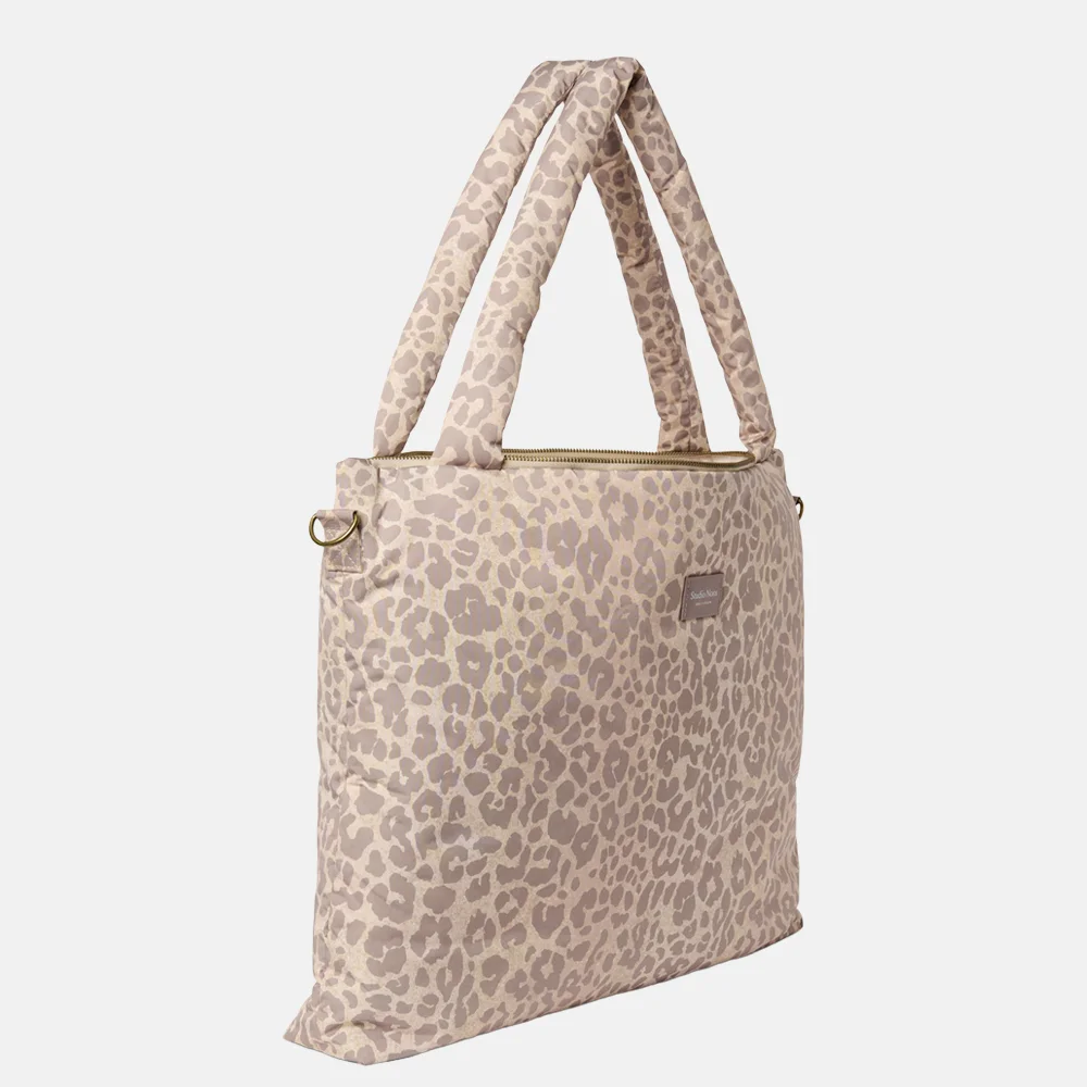 Studio Noos Puffy luiertas beige leopard bij Duifhuizen