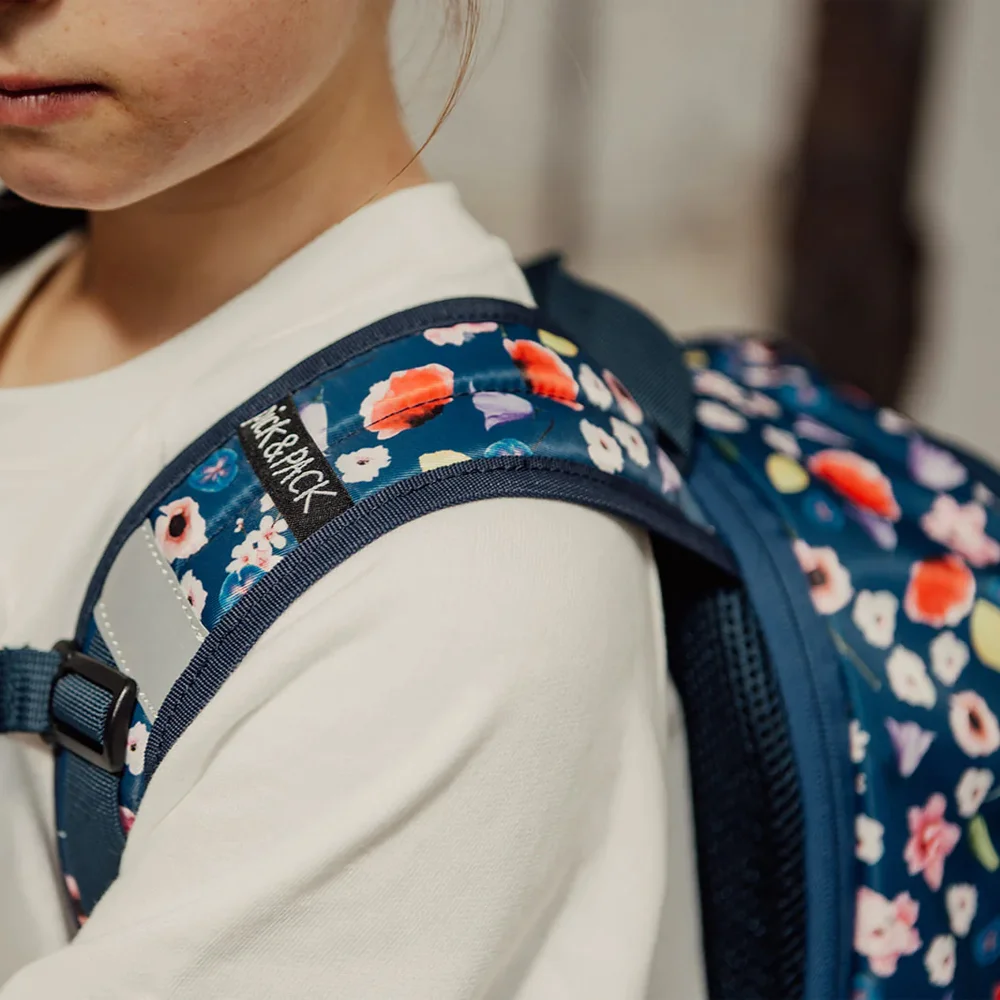 Pick & Pack Field flower kinderrugzak M navy bij Duifhuizen