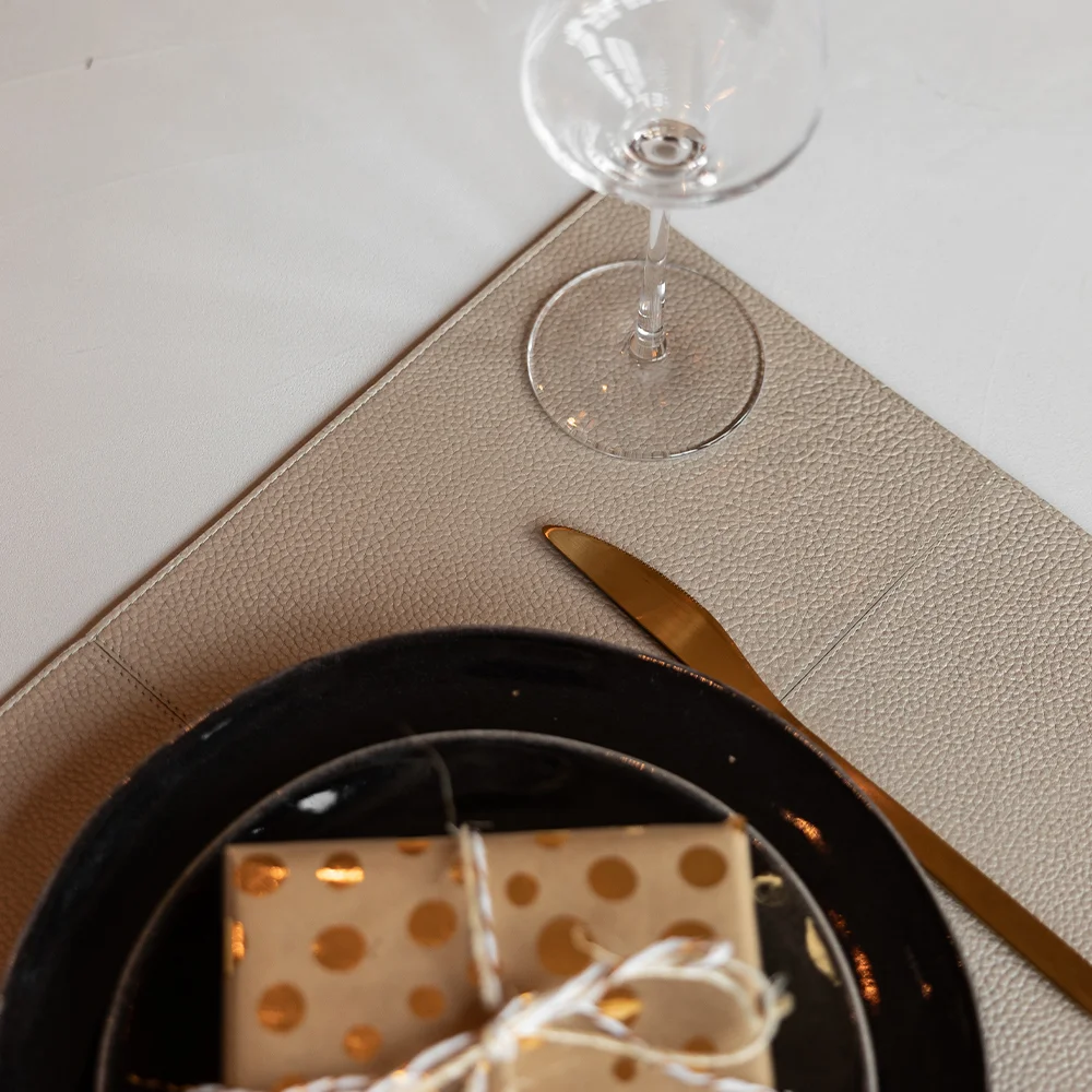 Chamada leren placemats rechthoek effen (2 stuks) beige bij Duifhuizen