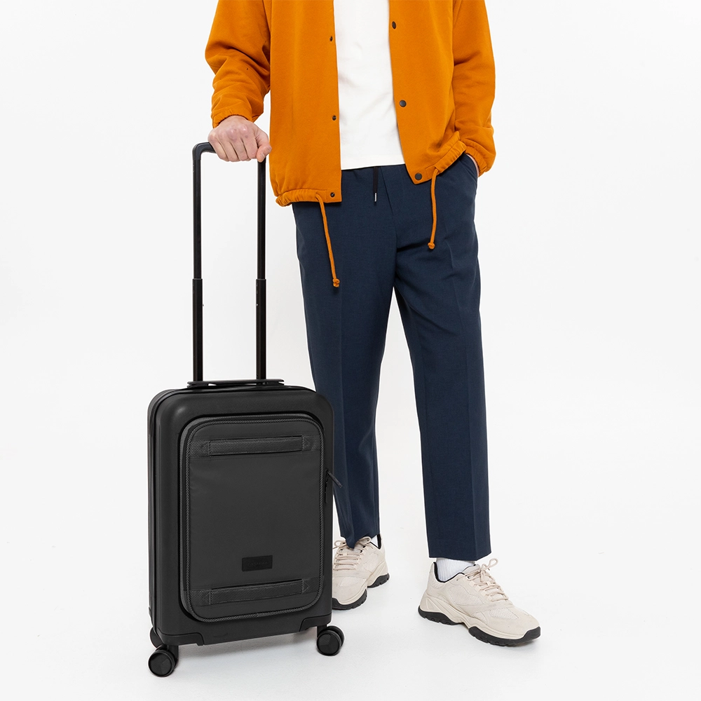 Eastpak CNNCT spinner/koffer S coat bij Duifhuizen