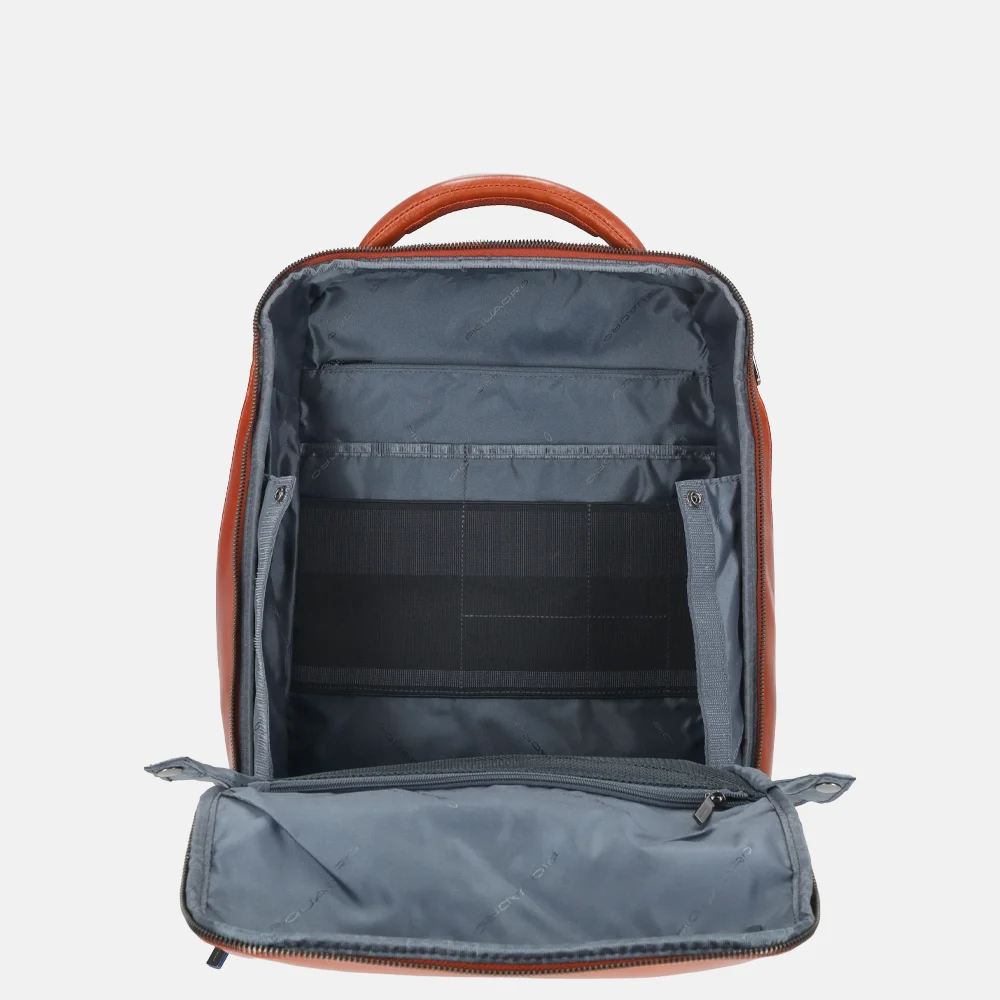 Piquadro Blue square laptoprugzak 15 inch arancio bij Duifhuizen