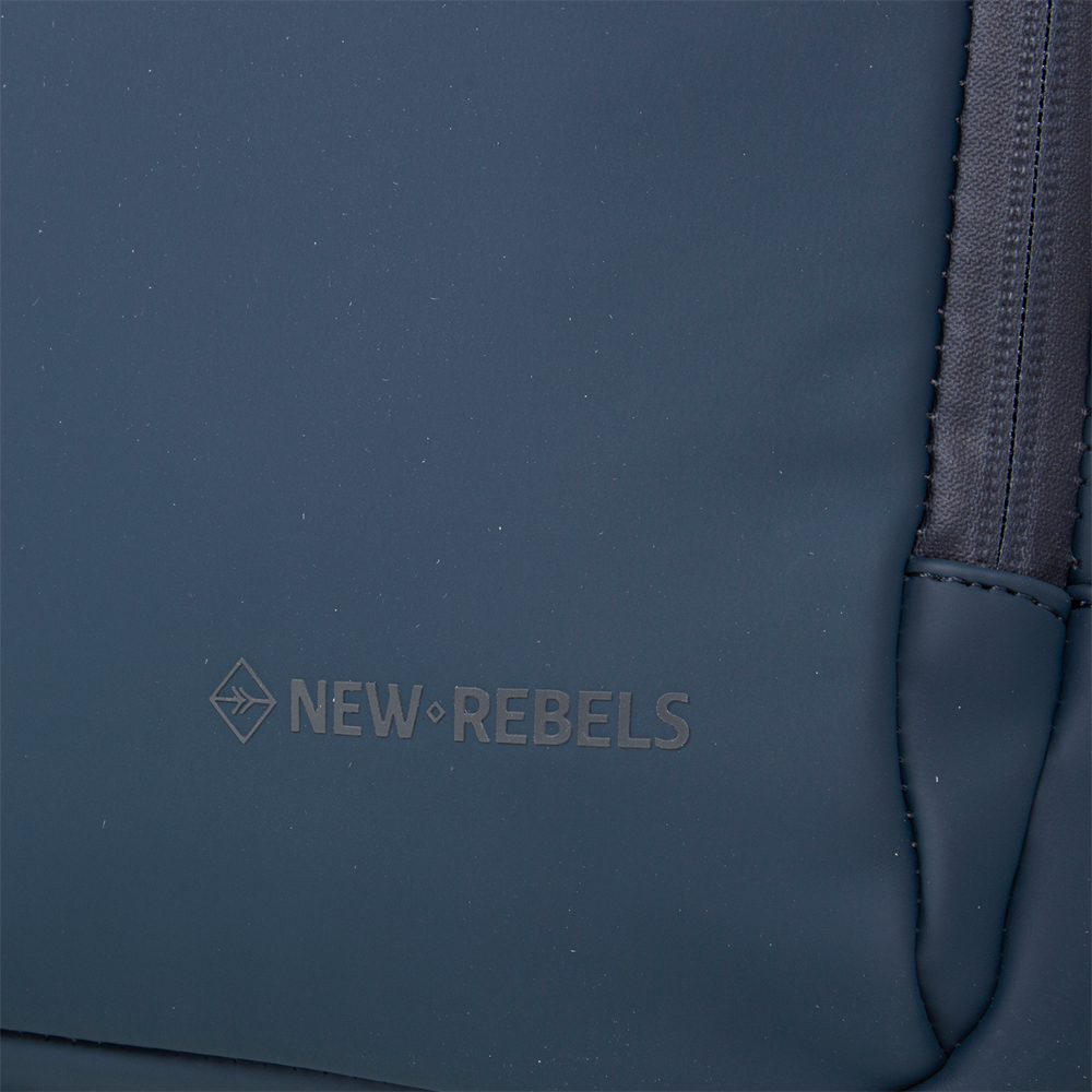 New Rebels Harper rugzak 15.6 inch navy bij Duifhuizen