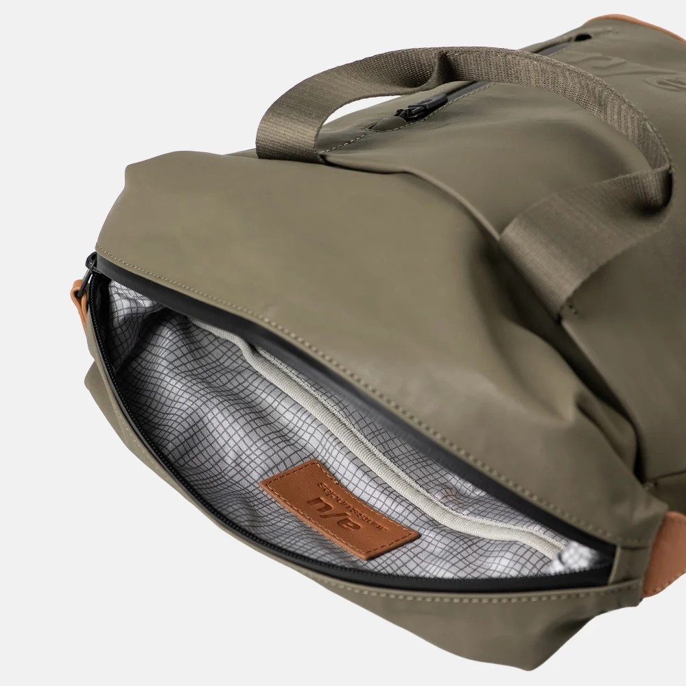 Aunts and Uncles Japan Yaizu rugzak S 11 inch fallen rock bij Duifhuizen