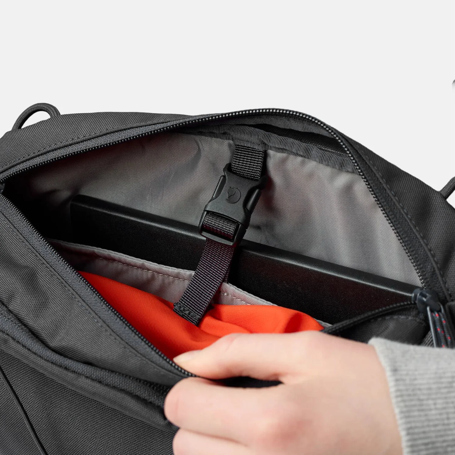 Fjallraven Skule Sling rugzak 10 inch black bij Duifhuizen