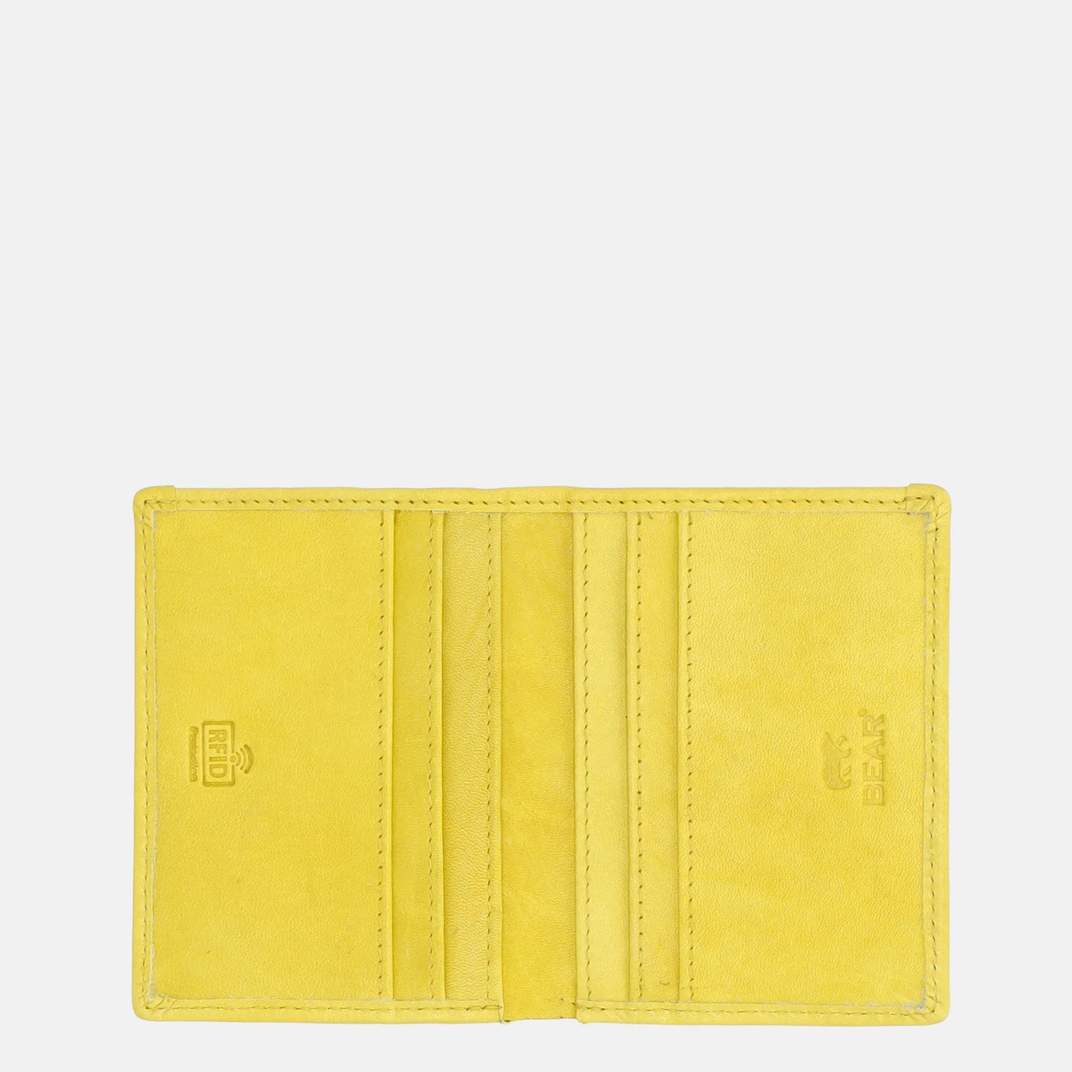 Bear Design Cas pasjeshouder yellow bij Duifhuizen