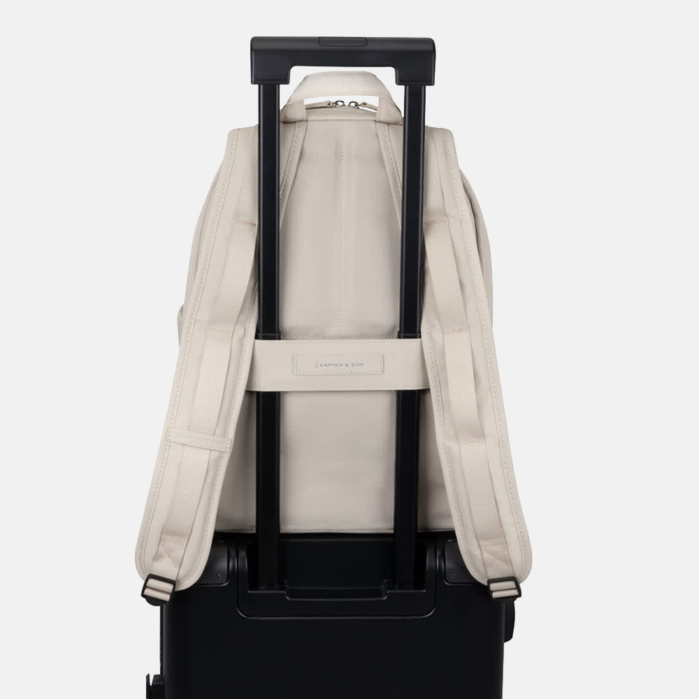 Kapten & Son Aalborg rugzak 14 inch sandstone bij Duifhuizen
