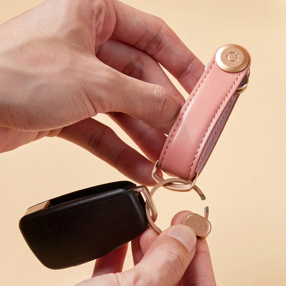 Orbitkey sleuteletui + ring V2 giftset cotton candy bij Duifhuizen