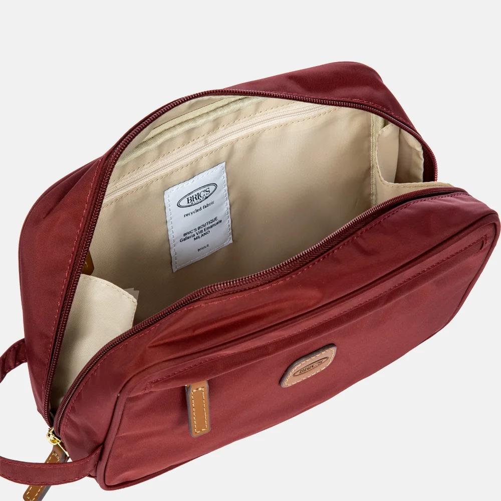 Bric's X-Bag Urban toilettas bordeaux bij Duifhuizen