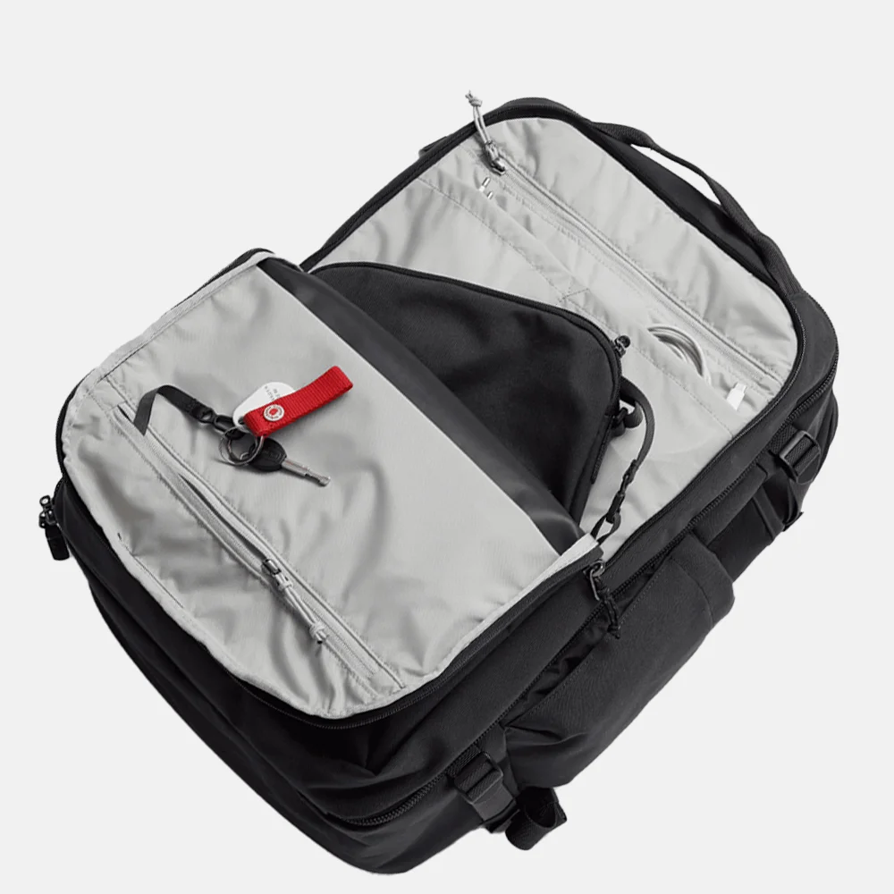 Fjallraven Farden rugzak 42 liter coal black bij Duifhuizen