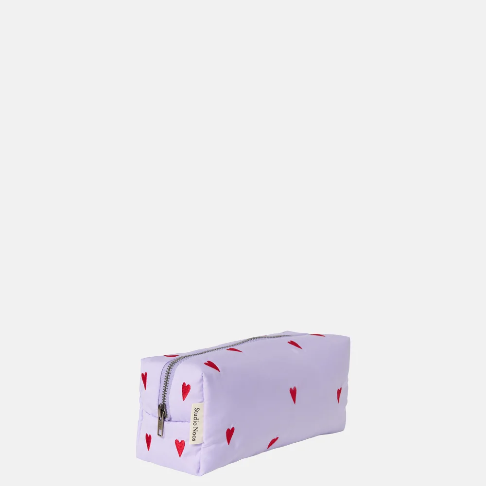 Studio Noos Puffy toilettas purple hearts bij Duifhuizen
