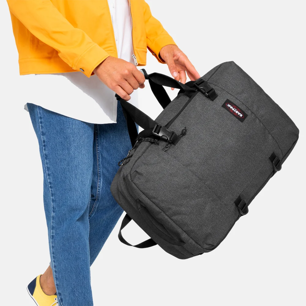 Eastpak Travelpack rugzak 17 inch black denim bij Duifhuizen