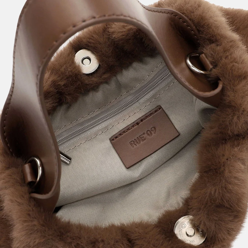 Emily & Noah faux fur handtas XS brown bij Duifhuizen