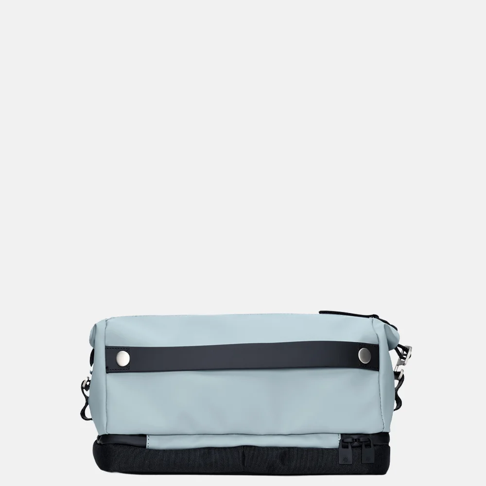 Rains Otaru wash bag pool bij Duifhuizen