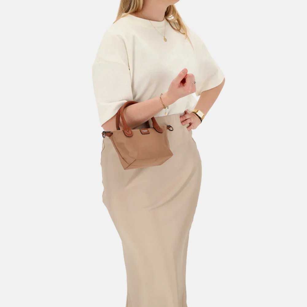 Charm London Buckingham handtas XS taupe bij Duifhuizen