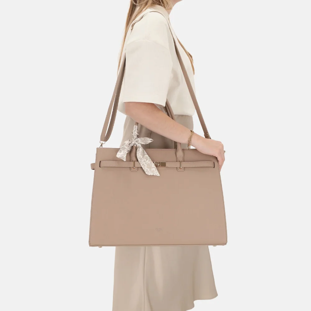 Charm London The Hamptons laptopshopper 15 inch lichttaupe bij Duifhuizen