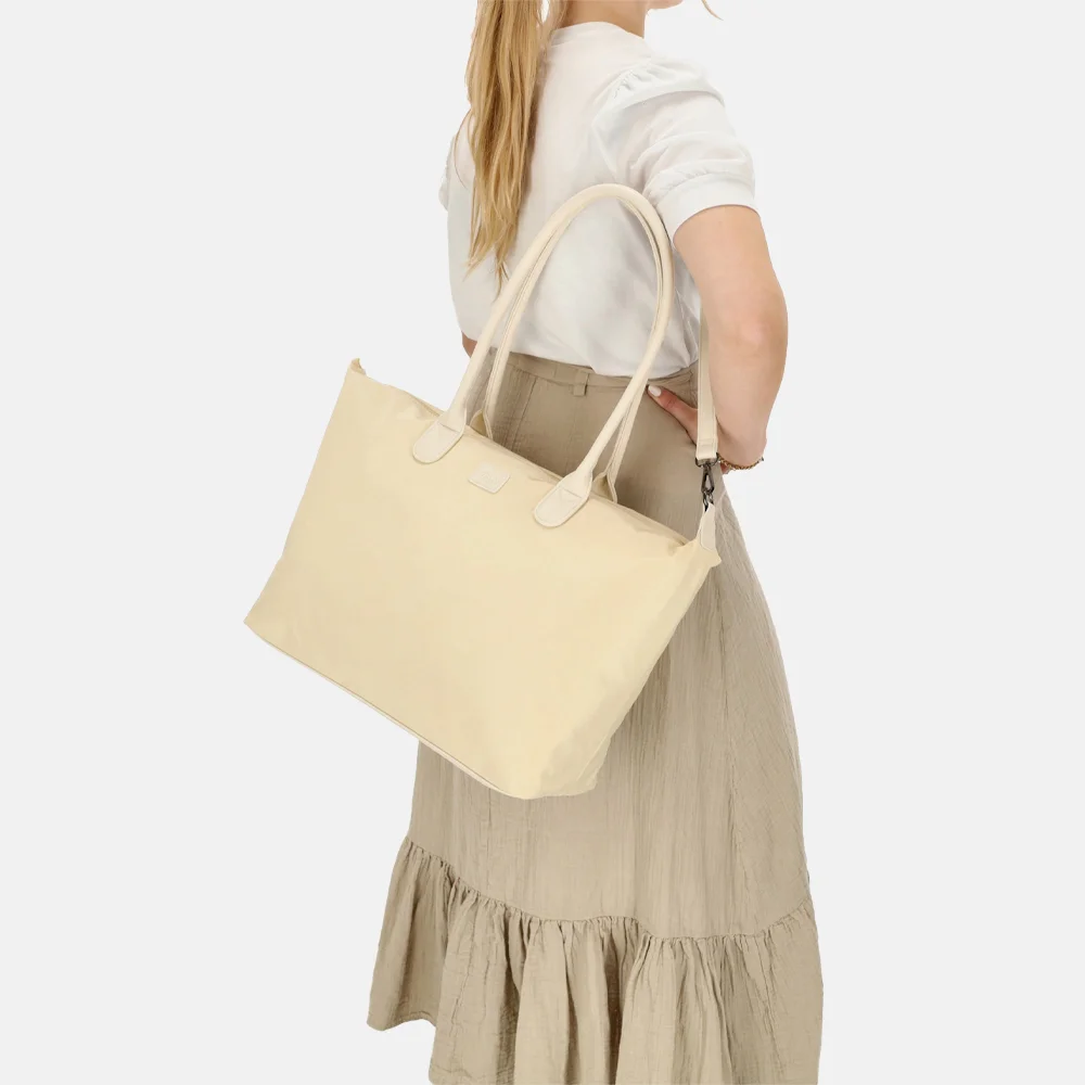 Charm London Buckingham Mono shopper met 15.6 inch laptopvak L creme bij Duifhuizen